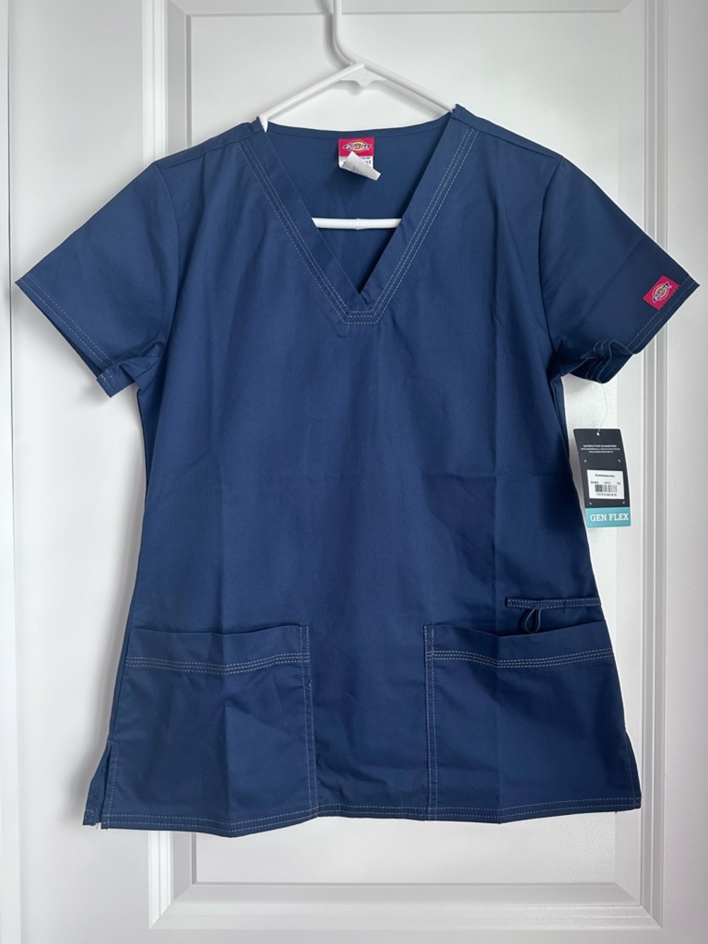 Dickies Gen Flex Women’s Navy Blue V-Neck Scrub Top with Front Pockets Size XS